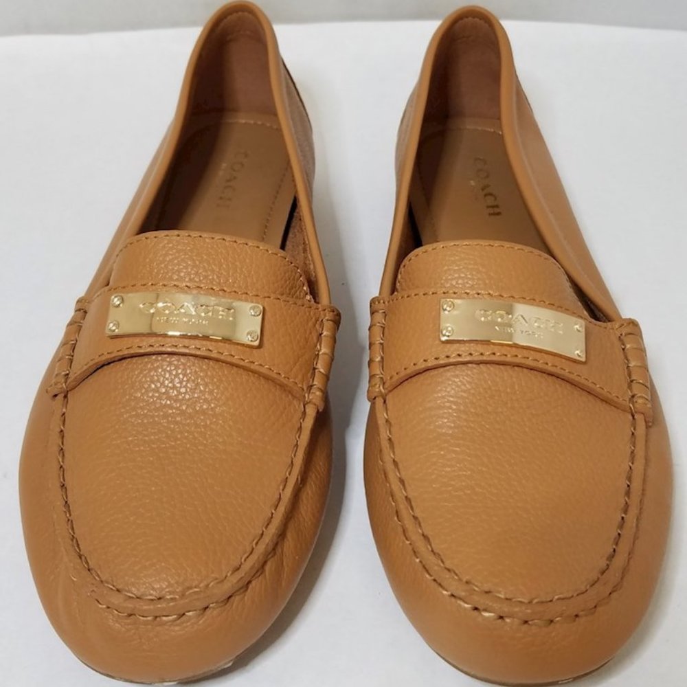 Coach Frederica Tan Leather Loafer NWOT